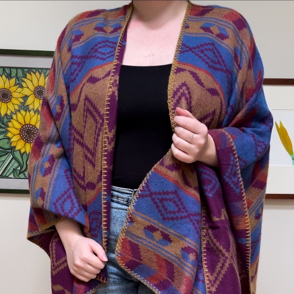 Cozy Reversible Poncho - Picture 3 of 5